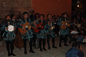 callejoneadas