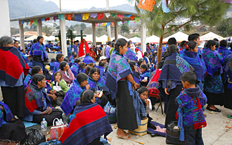 communaut&eacute; zinacantane au Chiapas (Michoac&aacute;n, Mexique)