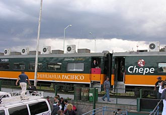 arriv&eacute;e &agrave; la gare de Creel