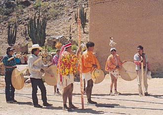 rites de danses des Tarahumaras lors des f&ecirc;tes de P&acirc;ques 