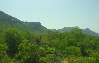 travers&eacute;e des canyons en train