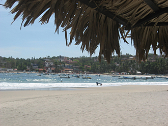 plage marinero &agrave; Puerto Escondido (&eacute;tat d'Oaxca, Mexique)