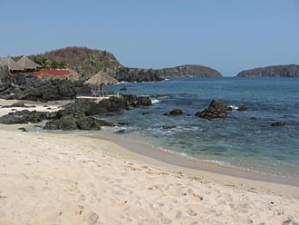 playa coral Ile Ixtapa