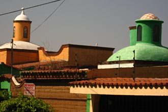 vue sur les toits de Cuernavaca (&eacute;tat de Morelos au Mexique)
