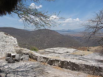 vue depuis Xochicalco (Temazcal)