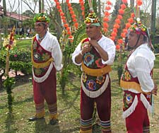 les Voladores