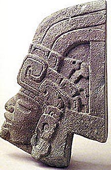 cabeza de hacha (Napatecuhtl&aacute;n)