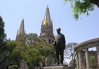 le cercle des Hommes Illustres &agrave; Guadalajara (Jalisco, Mexique)