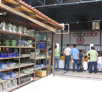 magasin et soufflerie de verre &agrave; Tonal&aacute;