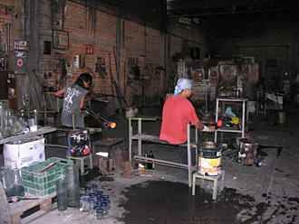 magasin et soufflerie de verre &agrave; Tonal&aacute;