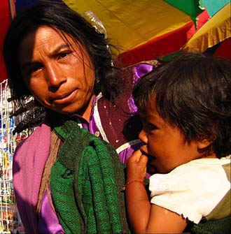 Indienne du Chiapas avec son enfant