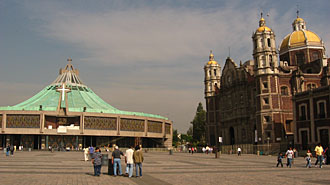 ancienne et nouvelle basilique de Guadalupe