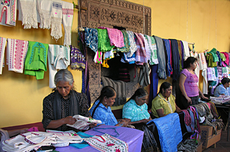 march&eacute; artisanal de Uruapan