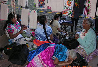 march&eacute; artisanal de Uruapan