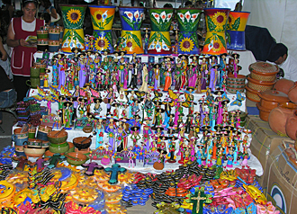 march&eacute; artisanal de Uruapan