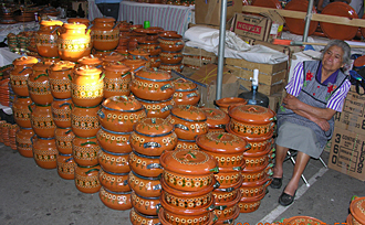march&eacute; artisanal de Uruapan
