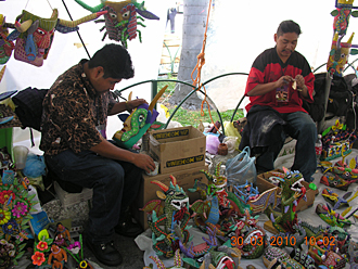 march&eacute; artisanal de Uruapan