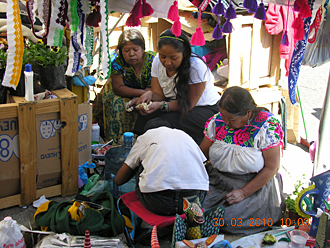 march&eacute; artisanal de Uruapan