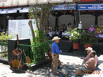 march&eacute; des antojitos &agrave; uruapan