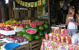 march&eacute;s aux fruits &agrave; patzcuaro