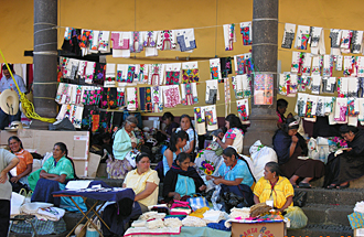 march&eacute; artisanal de Uruapan