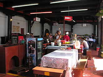 march&eacute; des antojitos &agrave; uruapan