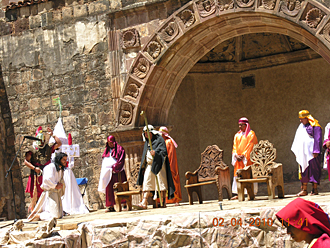 Mise en sc&egrave;ne avec les ap&ocirc;tres et arrestation de J&eacute;sus &agrave; Tzintzuntzan