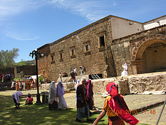 Mise en sc&egrave;ne avec les ap&ocirc;tres et arrestation de J&eacute;sus &agrave; Tzintzuntzan