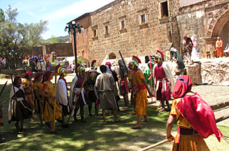Mise en sc&egrave;ne avec les ap&ocirc;tres et arrestation de J&eacute;sus &agrave; Tzintzuntzan