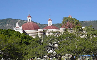&eacute;glise du bourg de Mitl&aacute; (Oaxaca, Mexique)