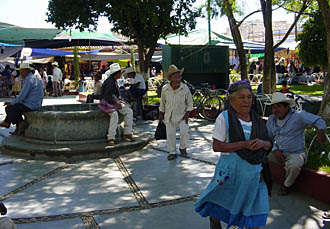pr&egrave;s d'un des march&eacute;s de Oaxaca (&eacute;tat d'Oaxaca, Mexique)
