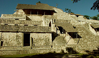 L'Acropole (Ek'Balam, Yucat&aacute;n, Mexique)