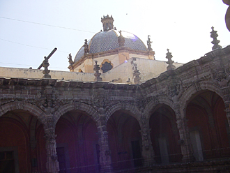 &eacute;glise et clo&icirc;tre San Augustin &agrave; Quer&eacute;taro (capitale et &eacute;tat au Mexique)