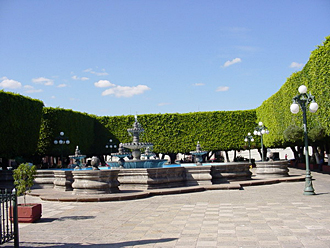 Alameda Miguel Hidalgo plaza &agrave; Quer&eacute;taro
