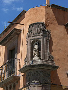d&eacute;tail d'un coin de rue de San Miguel (Guanajuato, Mexique)