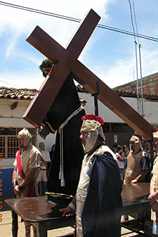 Chemin de croix &agrave; Quiroga le Vendredi Saint